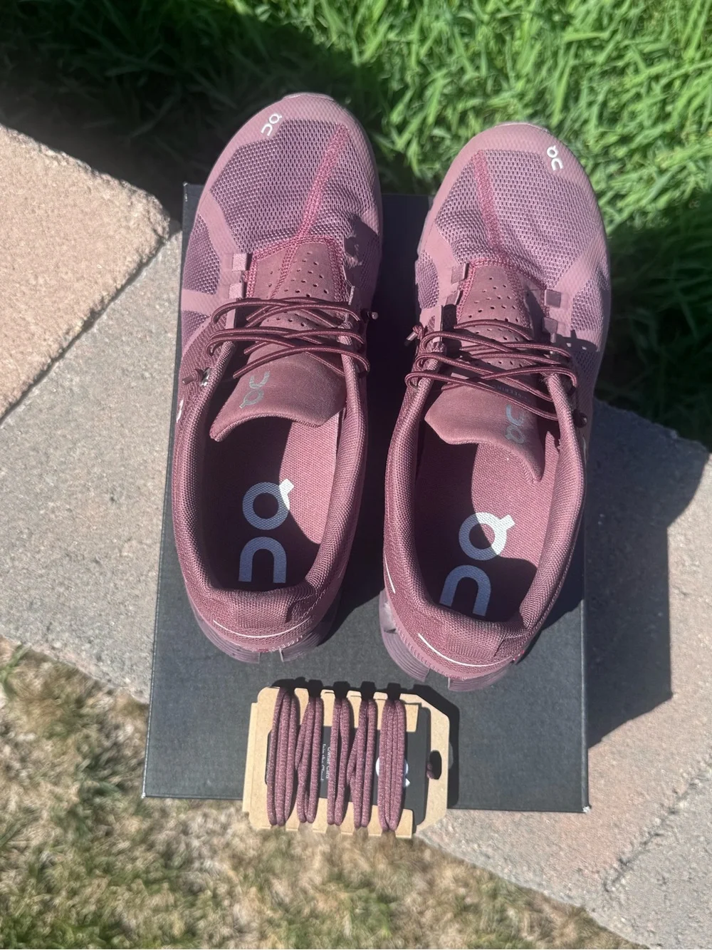 On Cloud Women's Athletic Shoes — Grape